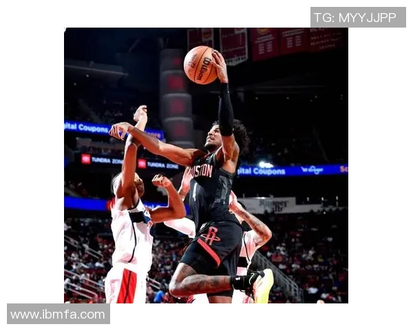 NBA最新赛事回顾与精彩瞬间解析：球员表现、战术分析及未来展望